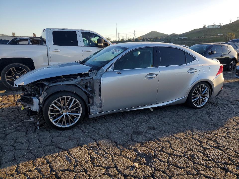 2018 Lexus Is მანქანა იყიდება აუქციონზე, vin: JTHBA1D26J5073822, აუქციონის ნომერი: 76559535