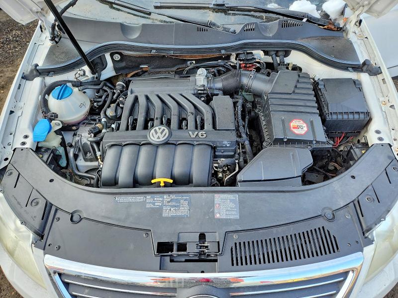 75995755 :رقم المزاد ، WVWRU73C18E060149 vin ، 2008 Volkswagen Passat مزاد بيع