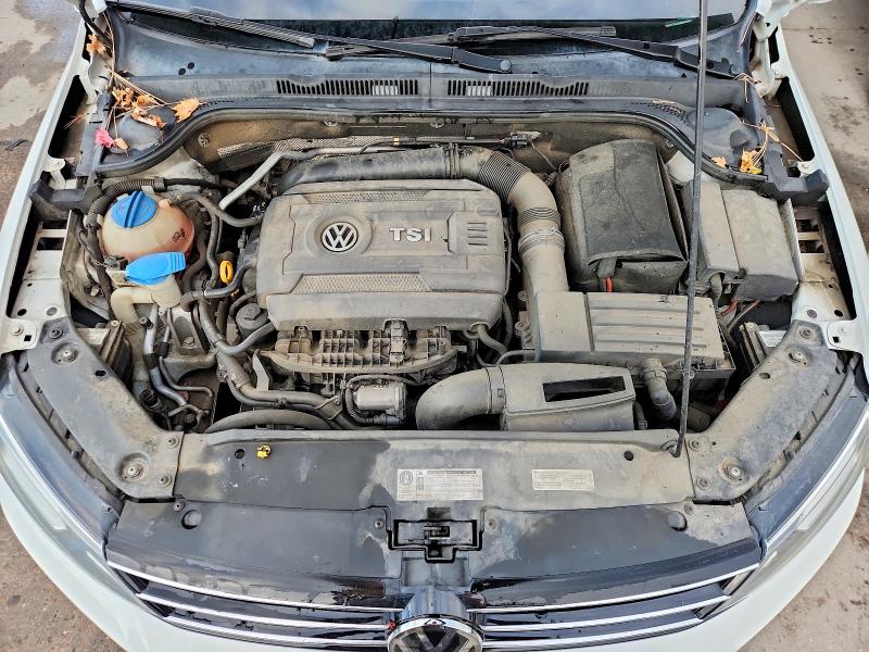 75498285 :رقم المزاد ، 3VWD17AJ0FM264059 vin ، 2015 Volkswagen Jetta مزاد بيع