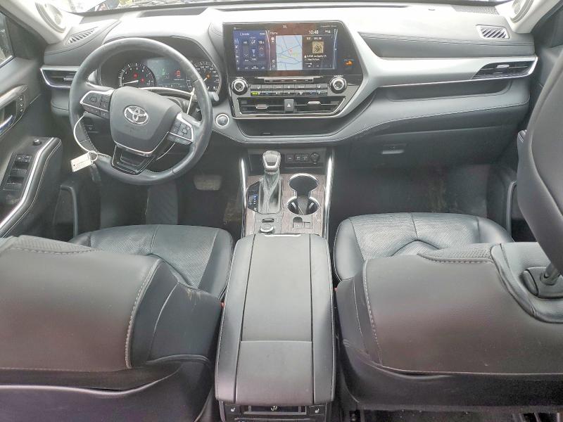 2021 Toyota Highlander მანქანა იყიდება აუქციონზე, vin: 5TDFZRBH5MS107801, აუქციონის ნომერი: 77015825