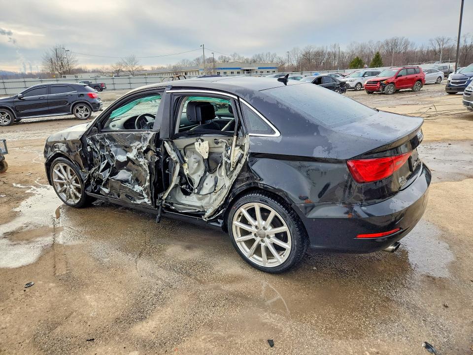 Продажа на аукционе авто 2015 Audi A3, vin: WAUEFGFF1F1058305, номер лота: 77003515