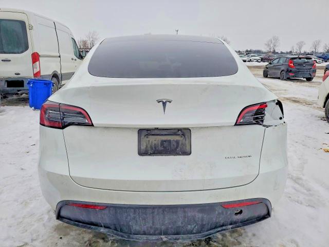 Продажа на аукционе авто 2023 Tesla Model Y, vin: 7SAYGDEE0PF613714, номер лота: 74911845