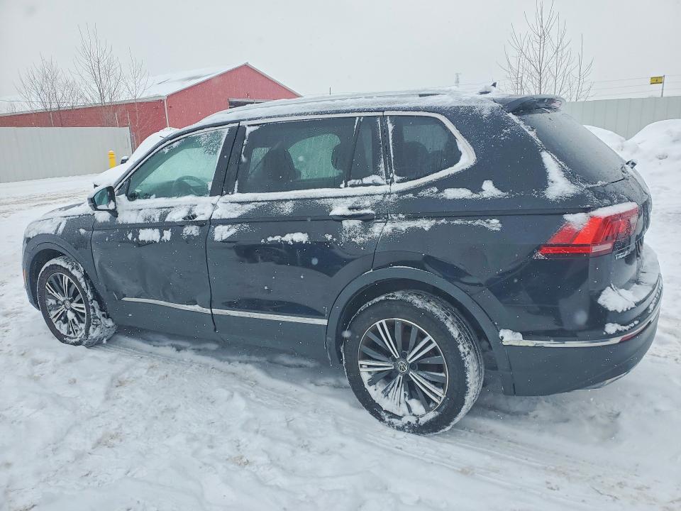 99502035 :رقم المزاد ، 3VV4B7AX6JM146483 vin ، 2018 Volkswagen Tiguan مزاد بيع