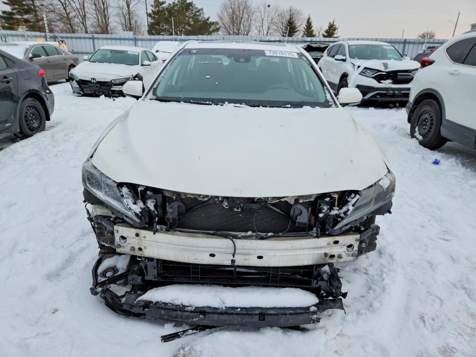 Продажа на аукционе авто 2019 Toyota Camry, vin: 4T1B21HK5KU514111, номер лота: 73010115