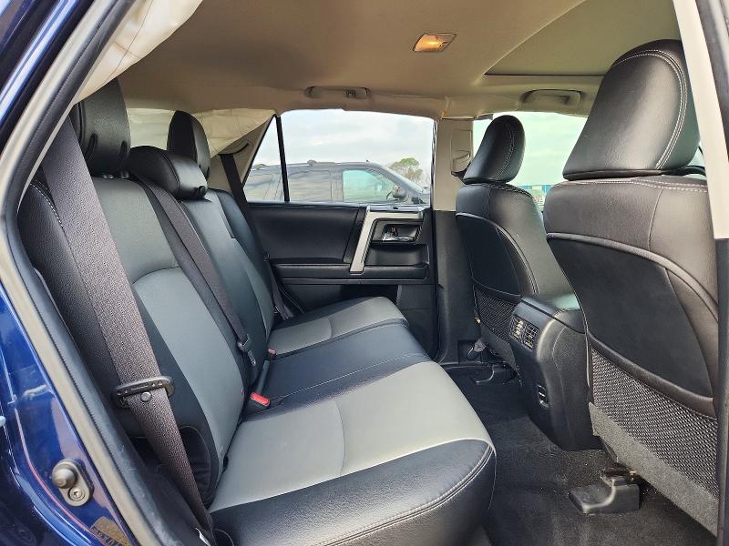 75945885 :رقم المزاد ، JTEZU5JR6J5187251 vin ، 2018 Toyota 4runner مزاد بيع