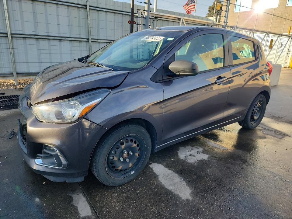 2016 Chevrolet Spark მანქანა იყიდება აუქციონზე, vin: KL8CB6SA2GC604327, აუქციონის ნომერი: 76734165