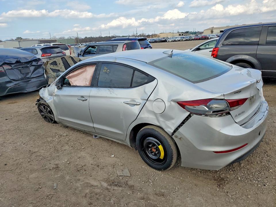 Продажа на аукционе авто 2018 Hyundai Elantra, vin: 5NPD84LF6JH287074, номер лота: 76492025