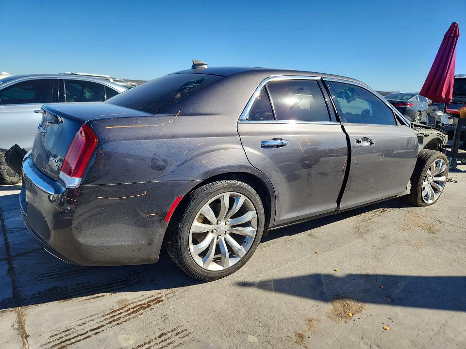 Продажа на аукционе авто 2017 Chrysler 300c, vin: 2C3CCAEG0HH570124, номер лота: 76383715