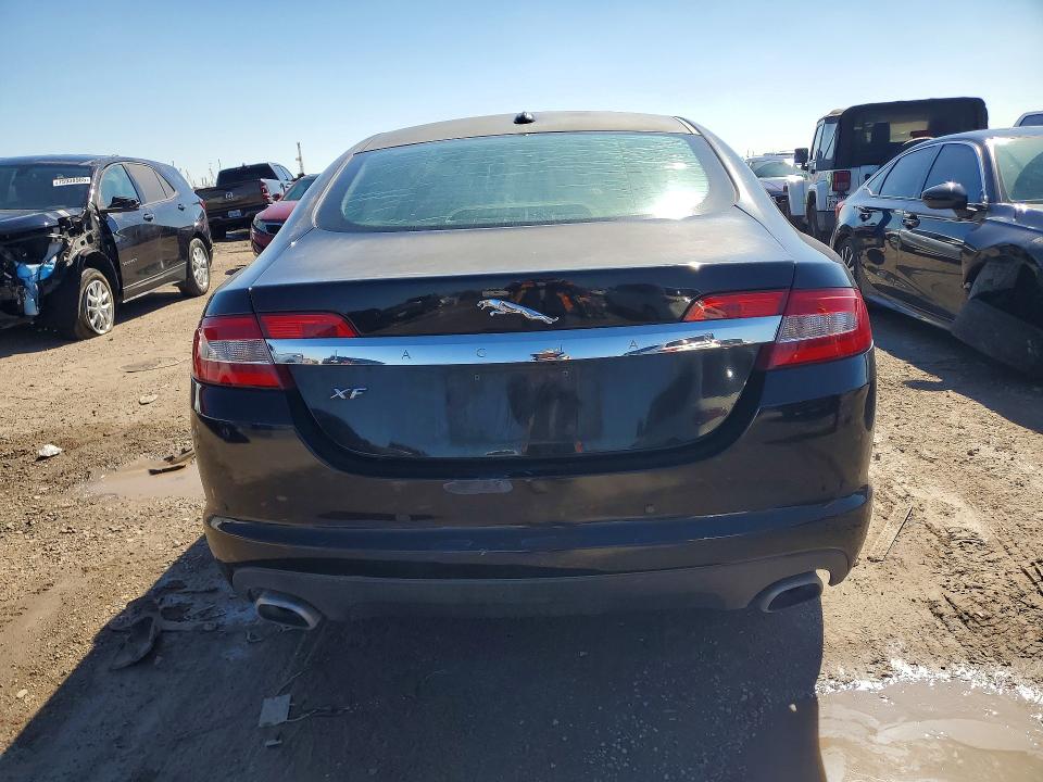 2010 Jaguar Xf მანქანა იყიდება აუქციონზე, vin: SAJWA0GB7ALR73604, აუქციონის ნომერი: 76047885