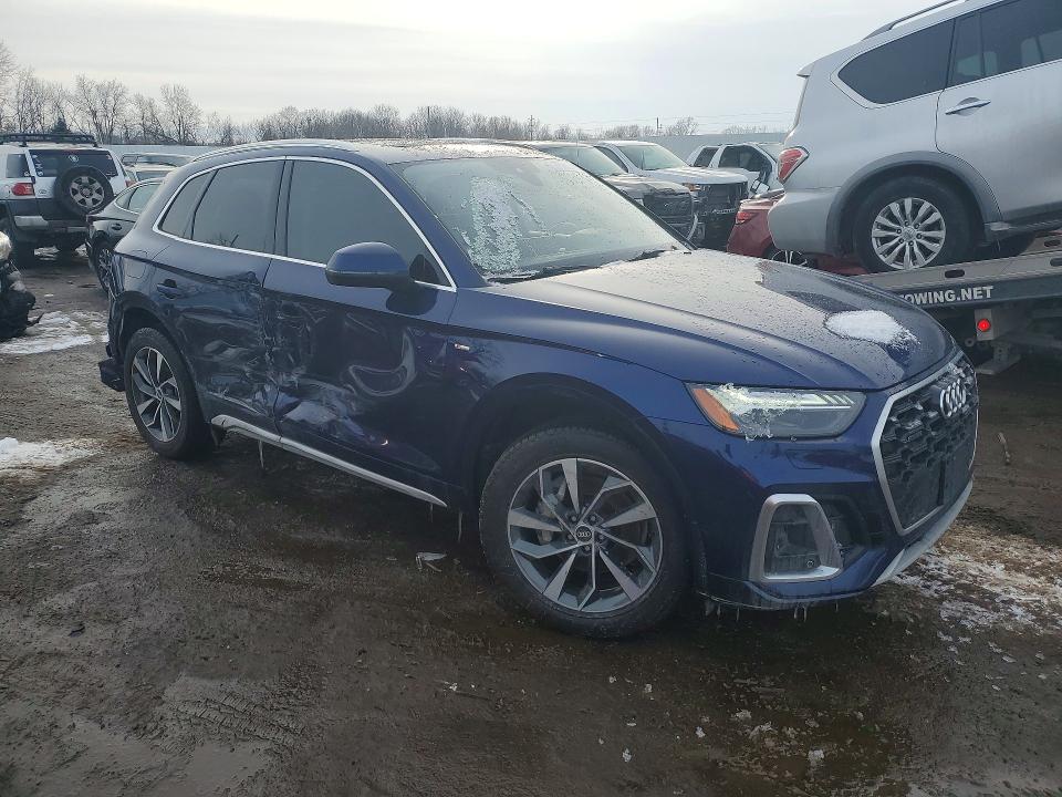 75583445 :رقم المزاد ، WA1FAAFY4N2056412 vin ، 2022 Audi Q5 مزاد بيع
