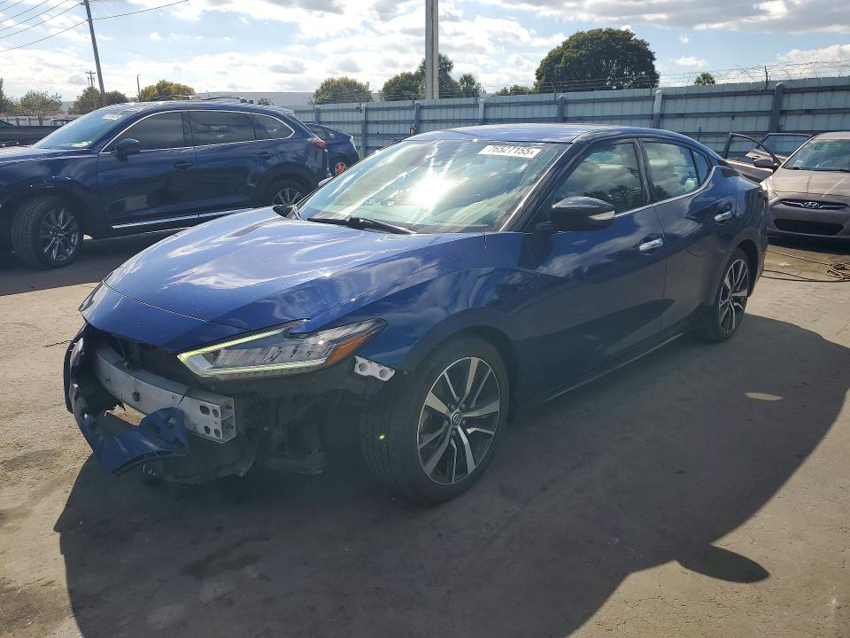 76527155 :رقم المزاد ، 1N4AA6CV8MC505726 vin ، 2021 Nissan Maxima مزاد بيع