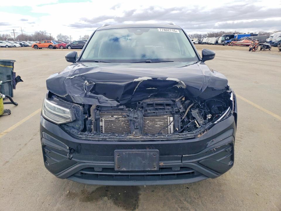 Продажа на аукционе авто 2022 Volkswagen Tiguan, vin: 3VV2B7AX8NM042932, номер лота: 77802715