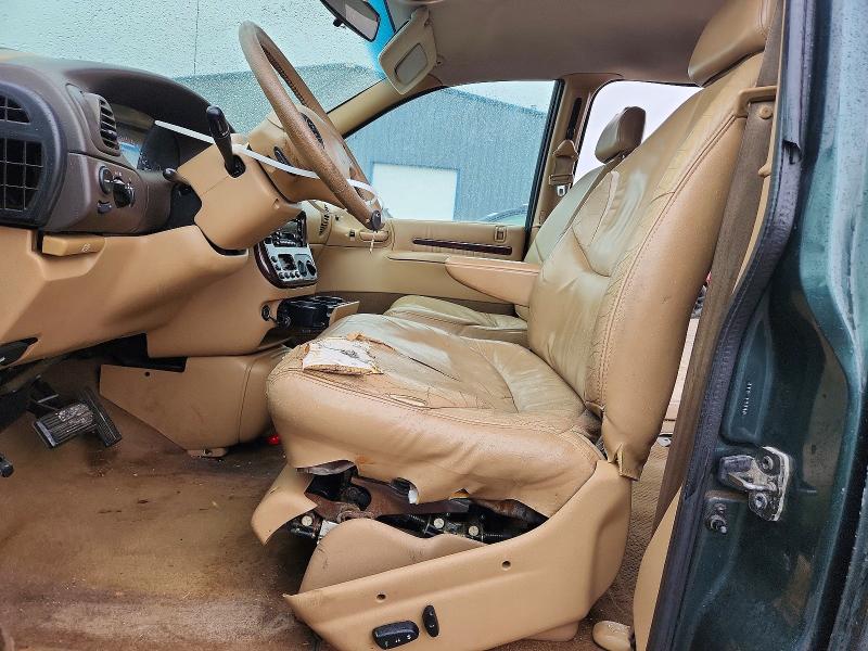 76861545 :رقم المزاد ، 1C4GT54L9YB620188 vin ، 2000 Chrysler Town & Country مزاد بيع