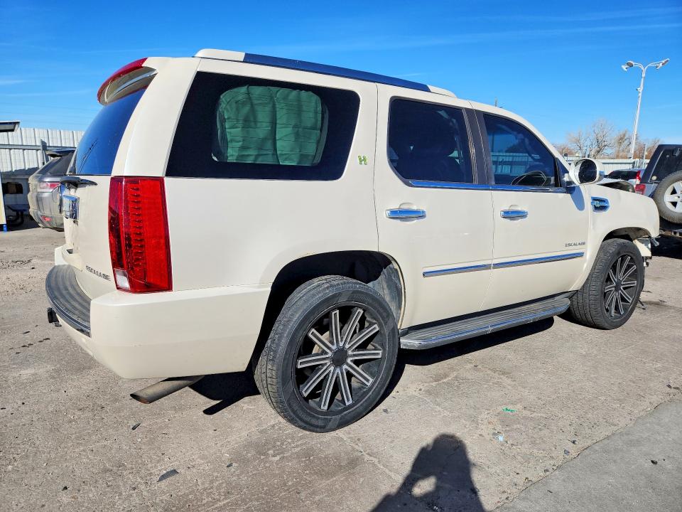 Продажа на аукционе авто 2010 Cadillac Escalade, vin: 1GYUKEEJ0AR244393, номер лота: 76259135