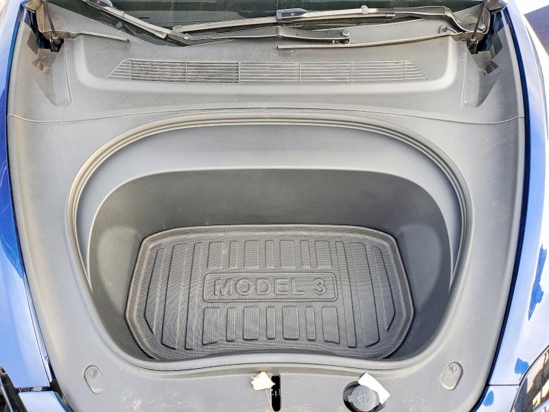 2024 Tesla Model 3 მანქანა იყიდება აუქციონზე, vin: 5YJ3E1EA7RF828017, აუქციონის ნომერი: 77512815
