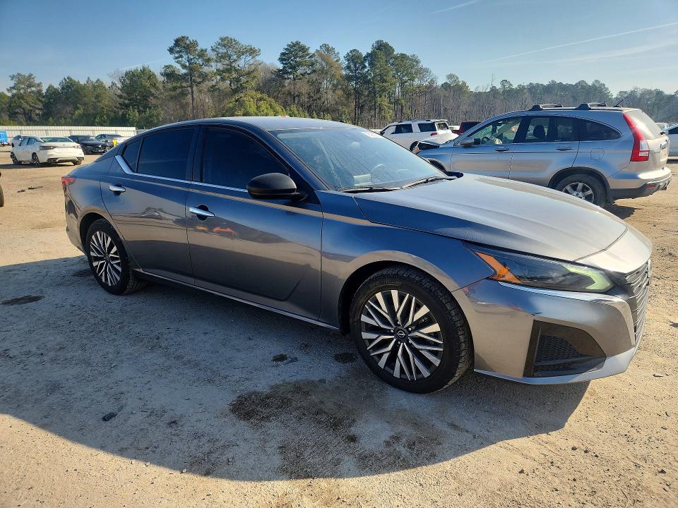 75965275 :رقم المزاد ، 1N4BL4DV4RN333174 vin ، 2024 Nissan Altima مزاد بيع