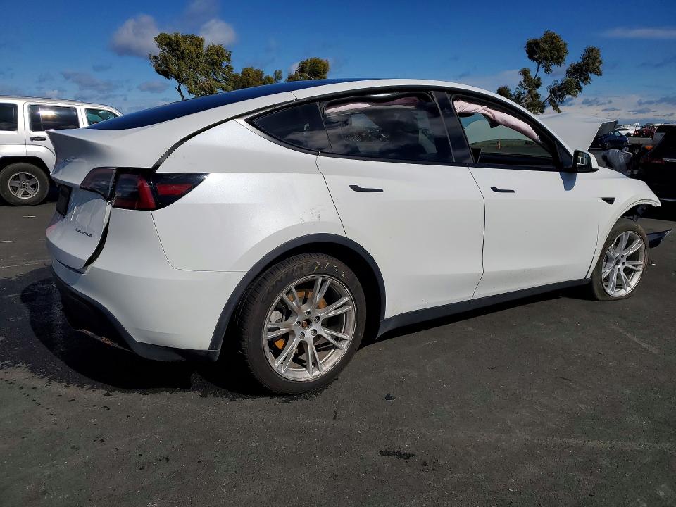 Продаж на аукціоні авто 2023 Tesla Model Y, vin: 7SAYGAEE7PF828523, номер лоту: 78190675