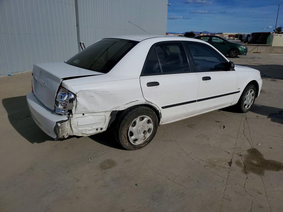 Продаж на аукціоні авто 2001 Mazda Protege, vin: JM1BJ222210456857, номер лоту: 79106815