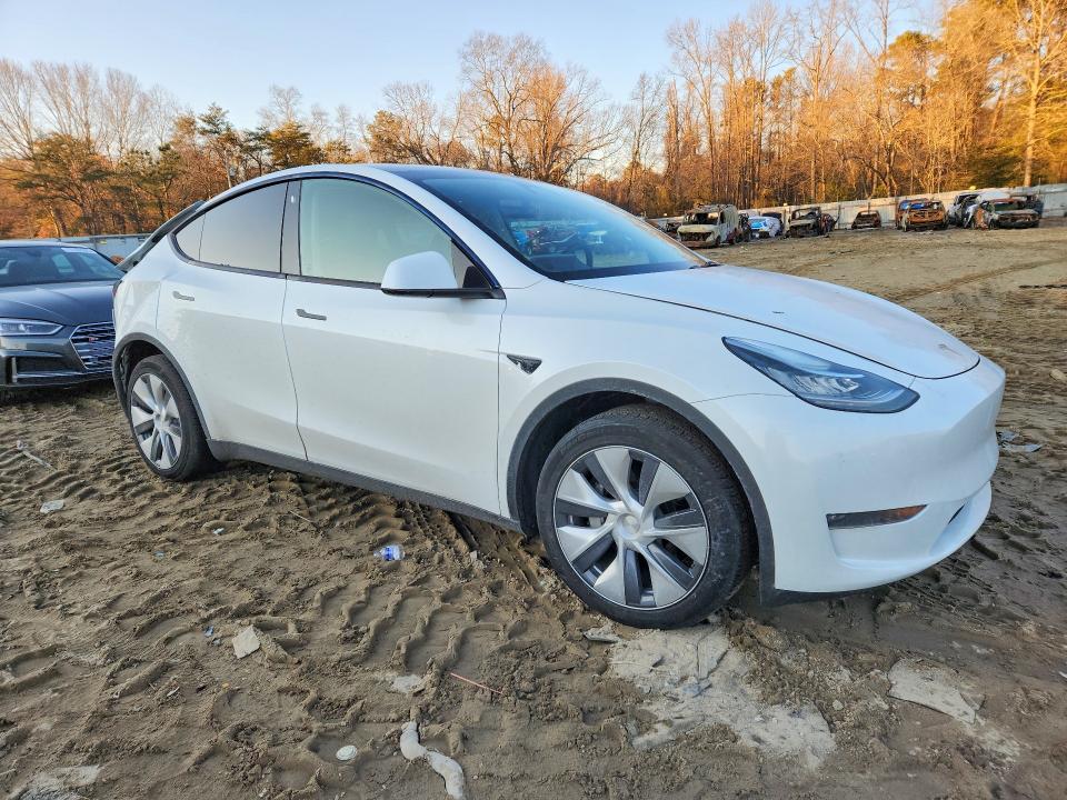 2023 Tesla Model Y მანქანა იყიდება აუქციონზე, vin: 7SAYGDEEXPA128638, აუქციონის ნომერი: 77023705