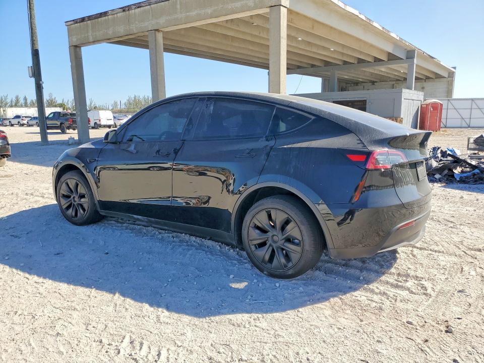 78345835 :رقم المزاد ، 7SAYGDEE9SA343761 vin ، 2025 Tesla Model Y مزاد بيع