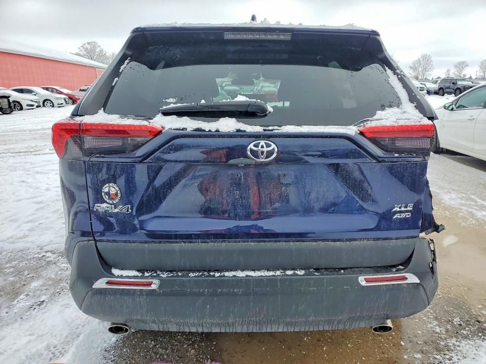 Продажа на аукционе авто 2021 Toyota Rav4, vin: 2T3R1RFV7MW189324, номер лота: 77506585