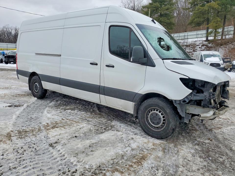 76949725 :رقم المزاد ، W1Y40CHY6MT061494 vin ، 2021 Mercedes-benz Sprinter 2 مزاد بيع