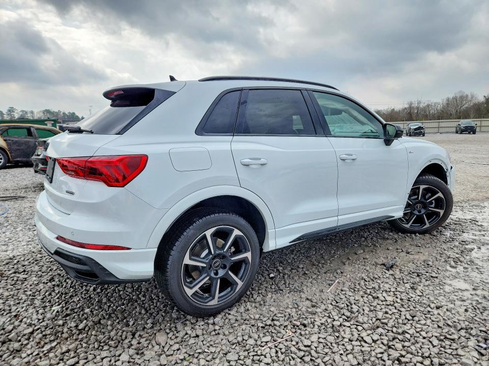 77800995 :رقم المزاد ، WA1EECF30S1108376 vin ، 2025 Audi Q3 مزاد بيع