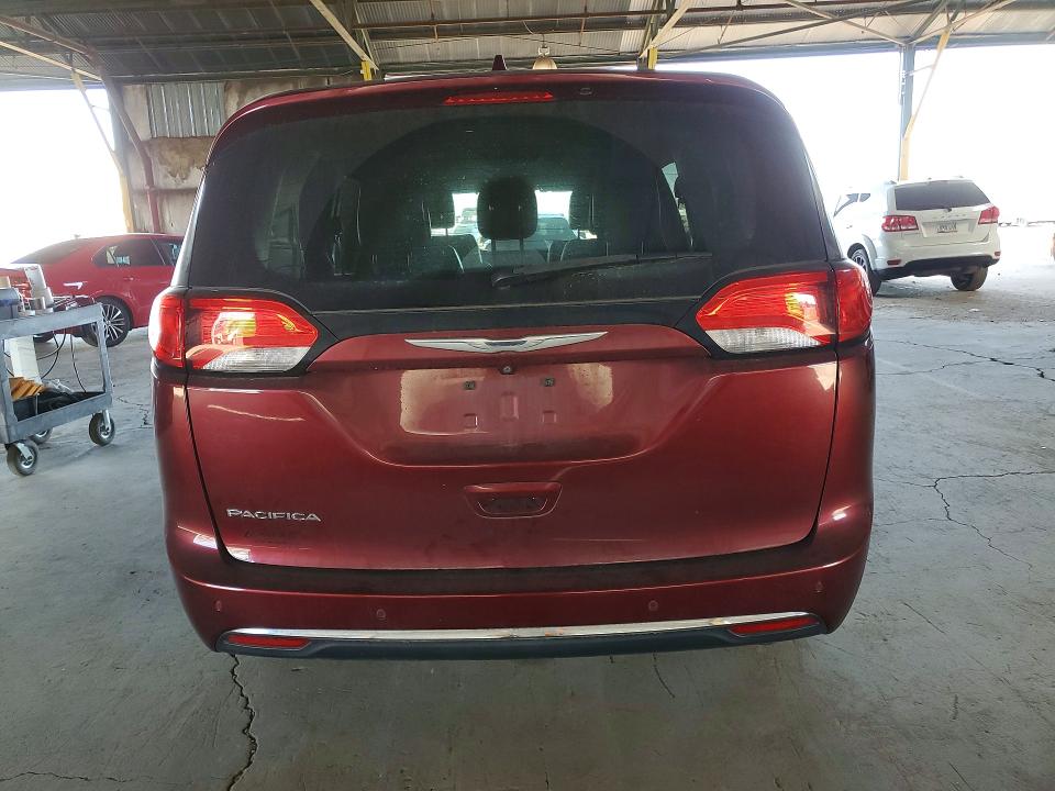 79248545 :رقم المزاد ، 2C4RC1BG2HR835467 vin ، 2017 Chrysler Pacifica مزاد بيع