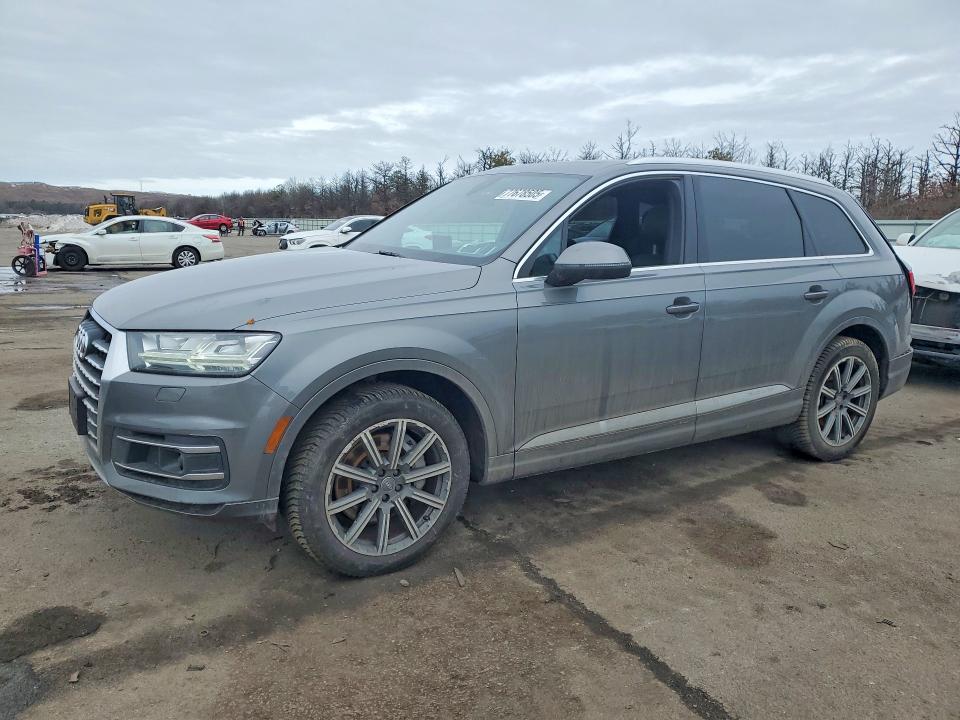77678505 :رقم المزاد ، WA1LHAF7XHD053450 vin ، 2017 Audi Q7 مزاد بيع