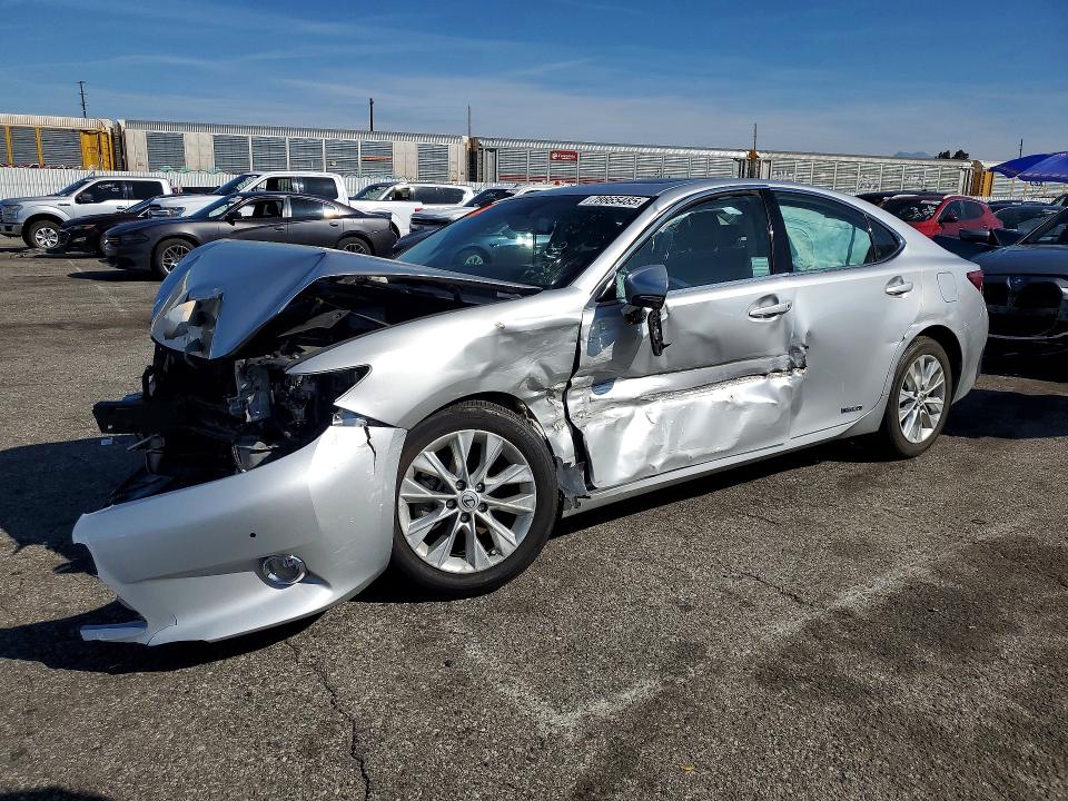 78665485 :رقم المزاد ، JTHBW1GG5D2013402 vin ، 2013 Lexus Es 300h مزاد بيع