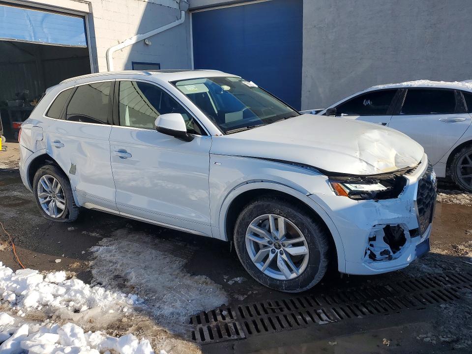 2024 Audi Q5 მანქანა იყიდება აუქციონზე, vin: WA1GAAFY3R2077911, აუქციონის ნომერი: 78513535