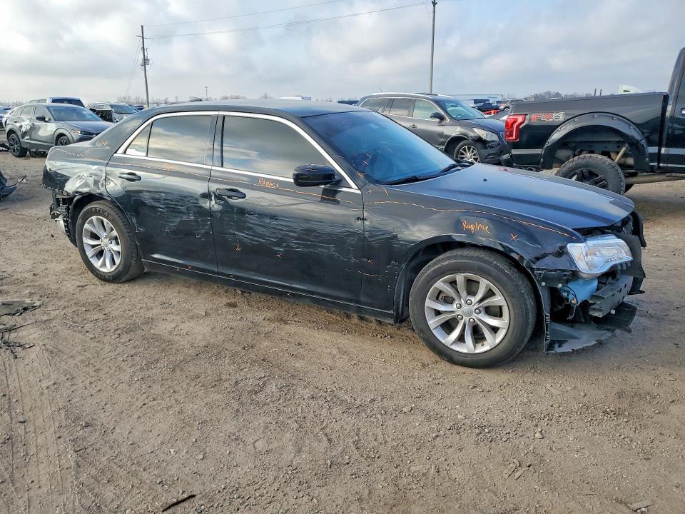 76026395 :رقم المزاد ، 2C3CCAAG9PH677080 vin ، 2023 Chrysler 300 مزاد بيع
