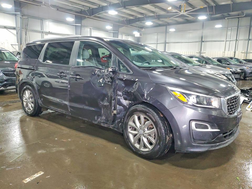 2021 Kia Sedona მანქანა იყიდება აუქციონზე, vin: KNDMB5C13M6674174, აუქციონის ნომერი: 76128075