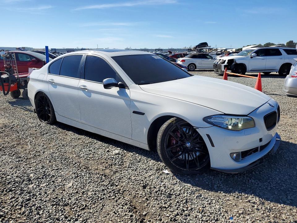 2014 Bmw 535 მანქანა იყიდება აუქციონზე, vin: WBAXA5C5XED001556, აუქციონის ნომერი: 78880705