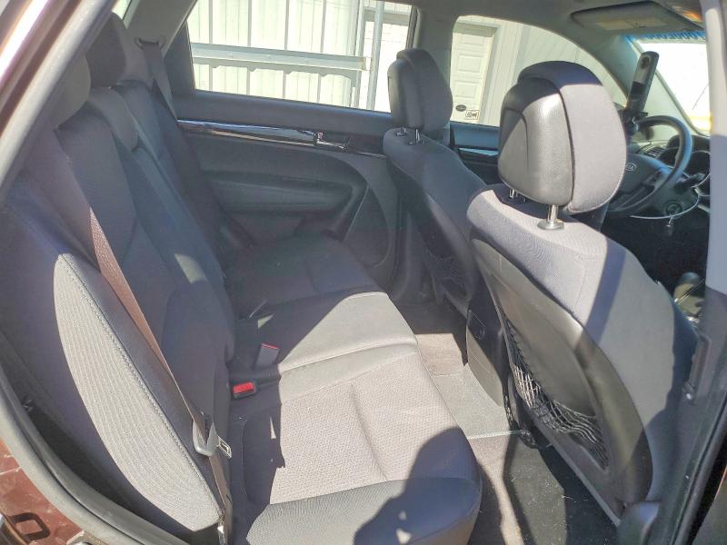 2011 Kia Sorento მანქანა იყიდება აუქციონზე, vin: 5XYKT3A16BG141631, აუქციონის ნომერი: 78802505