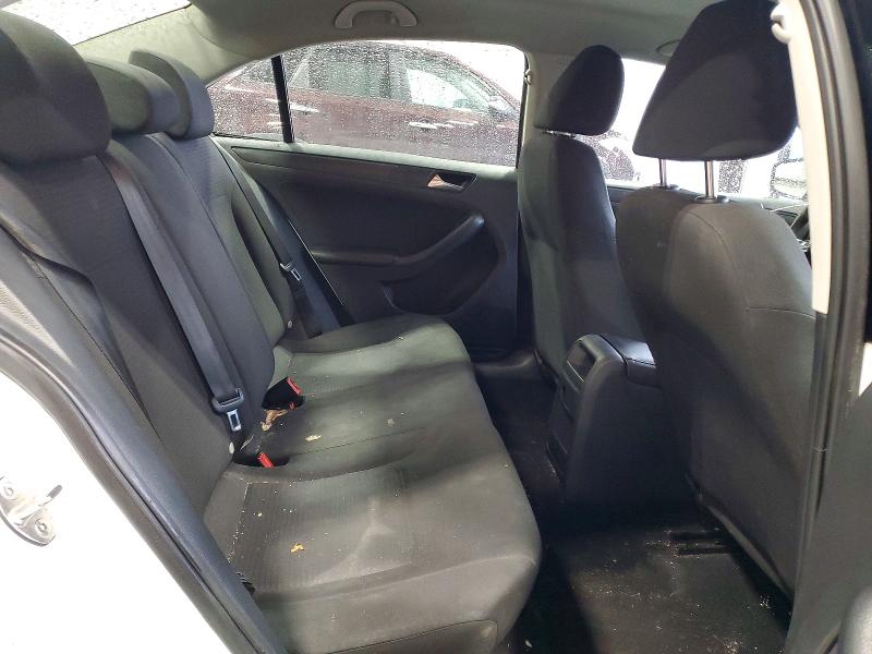 78865785 :رقم المزاد ، 3VW267AJ9GM390558 vin ، 2016 Volkswagen Jetta مزاد بيع