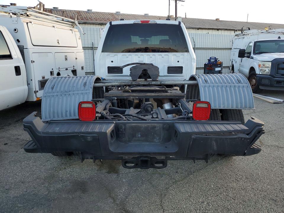 75302335 :رقم المزاد ، 1FT8W3DT5PEC22151 vin ، 2023 Ford F350 Super مزاد بيع