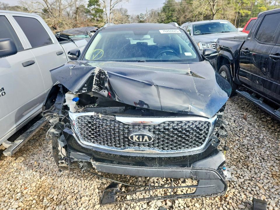Продажа на аукционе авто 2018 Kia Sorento Lx, vin: 5XYPG4A38JG357531, номер лота: 76265625