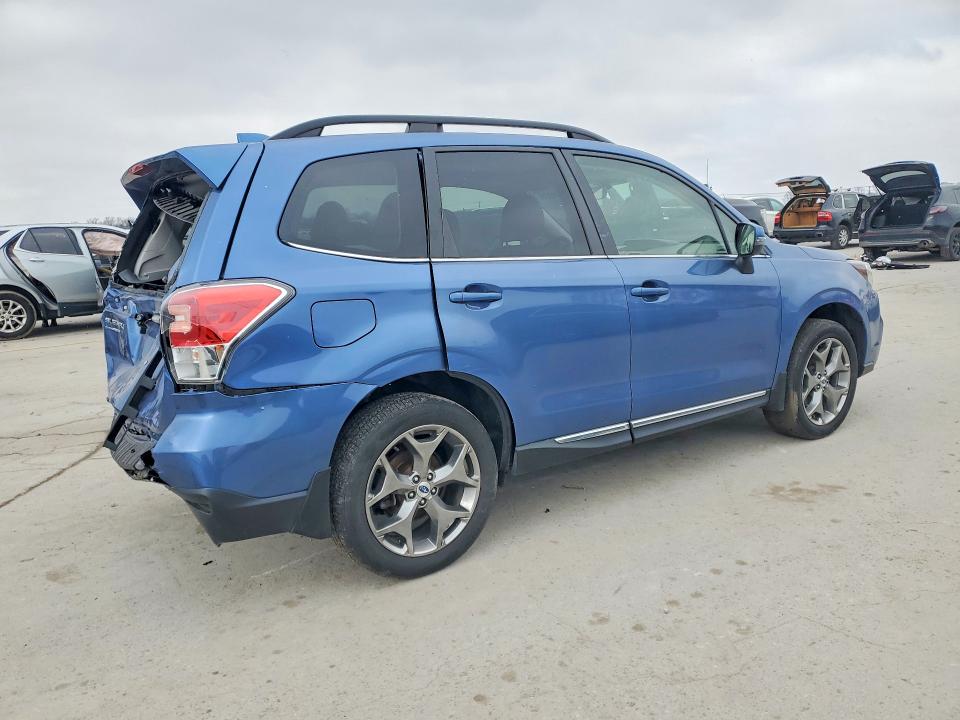 78334035 :رقم المزاد ، JF2SJATC6HH404632 vin ، 2017 Subaru Forester مزاد بيع