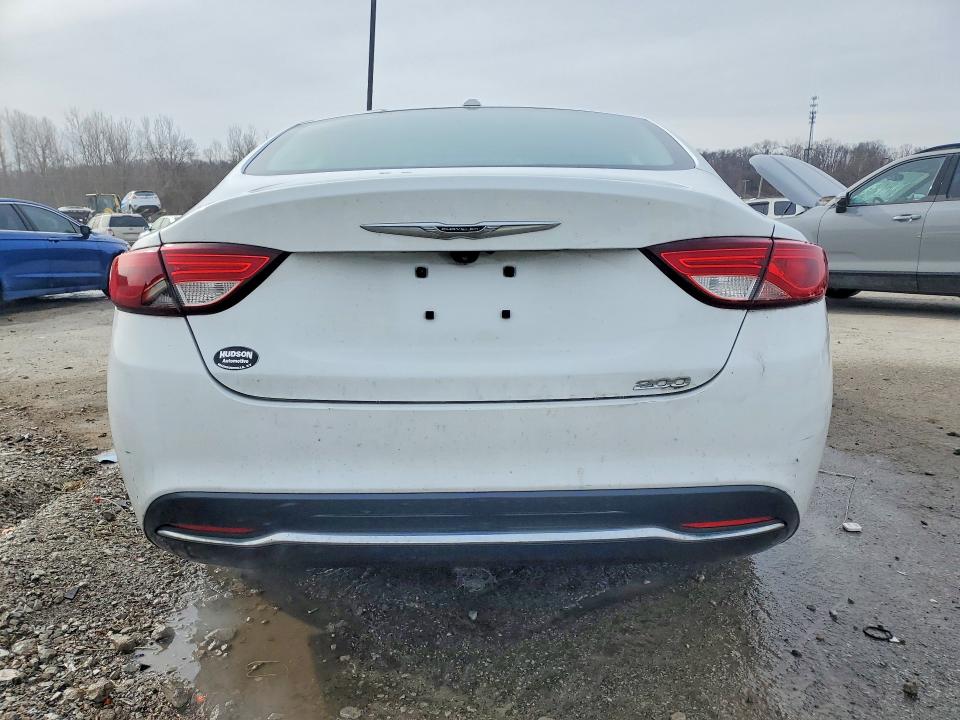 78539145 :رقم المزاد ، 1C3CCCABXFN597356 vin ، 2015 Chrysler 200 مزاد بيع