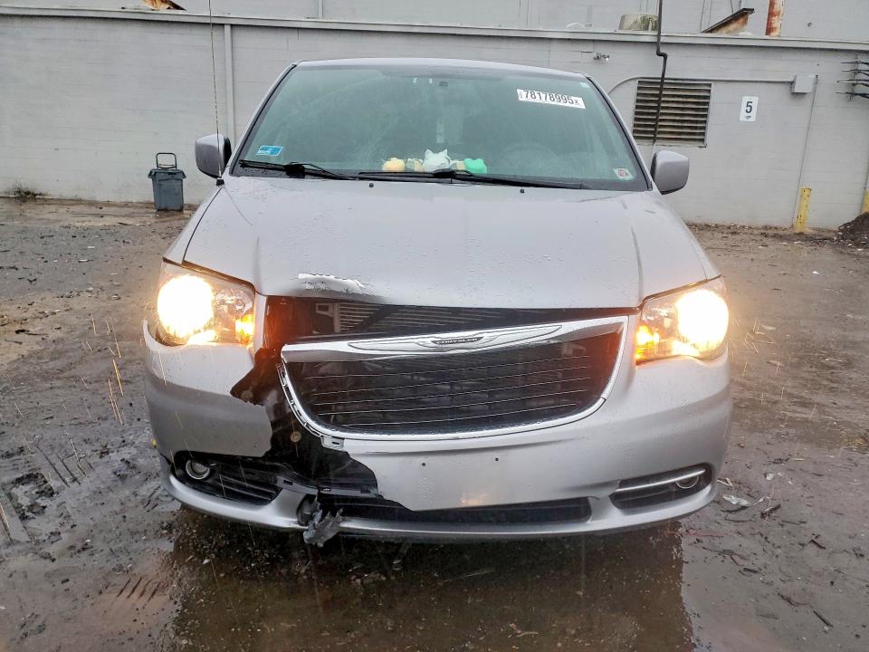 78178995 :رقم المزاد ، 2C4RC1HG4GR232171 vin ، 2016 Chrysler Town & Country مزاد بيع