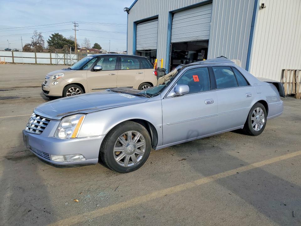 76166315 :رقم المزاد ، 1G6KD57Y06U119516 vin ، 2006 Cadillac Dts مزاد بيع