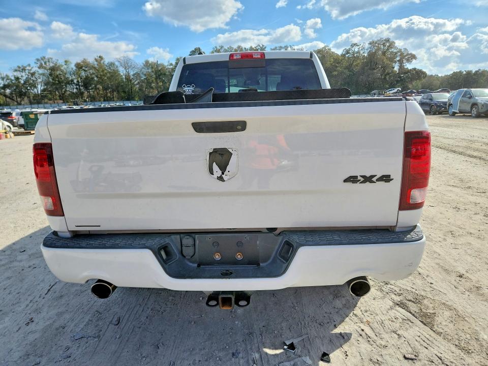 Продаж на аукціоні авто 2018 Ram 1500, vin: 1C6RR7UT2JS196532, номер лоту: 78430205