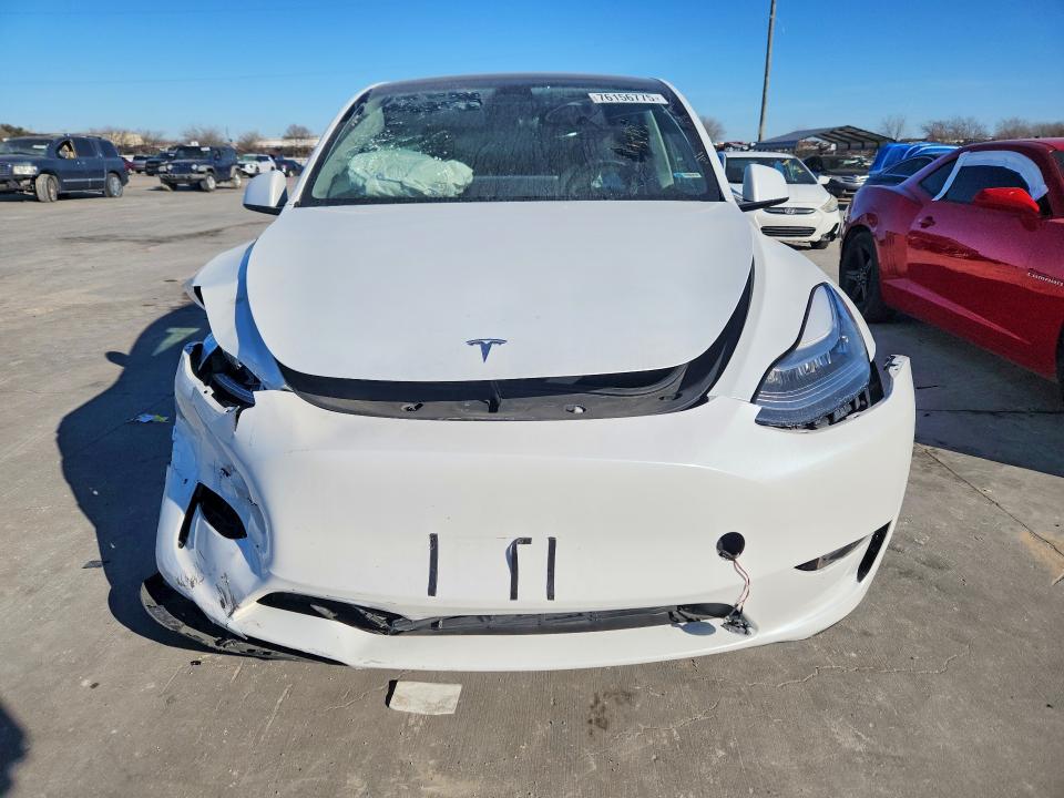 Продажа на аукционе авто 2023 Tesla Model Y, vin: 7SAYGDEE0PA042142, номер лота: 76156775