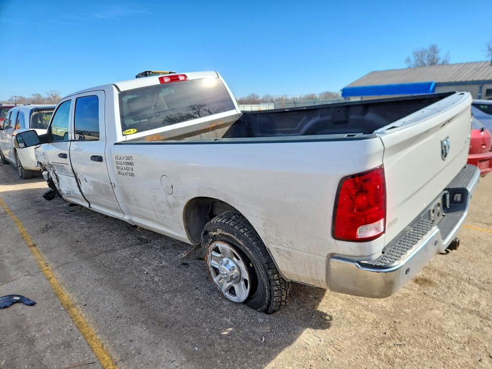 77574045 :رقم المزاد ، 3C6UR5HL1GG280804 vin ، 2016 Ram 2500 مزاد بيع