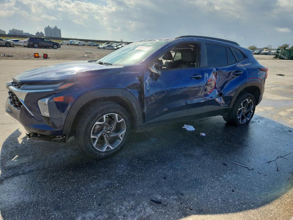 2024 Chevrolet Trax მანქანა იყიდება აუქციონზე, vin: KL77LHE24RC136901, აუქციონის ნომერი: 76957965