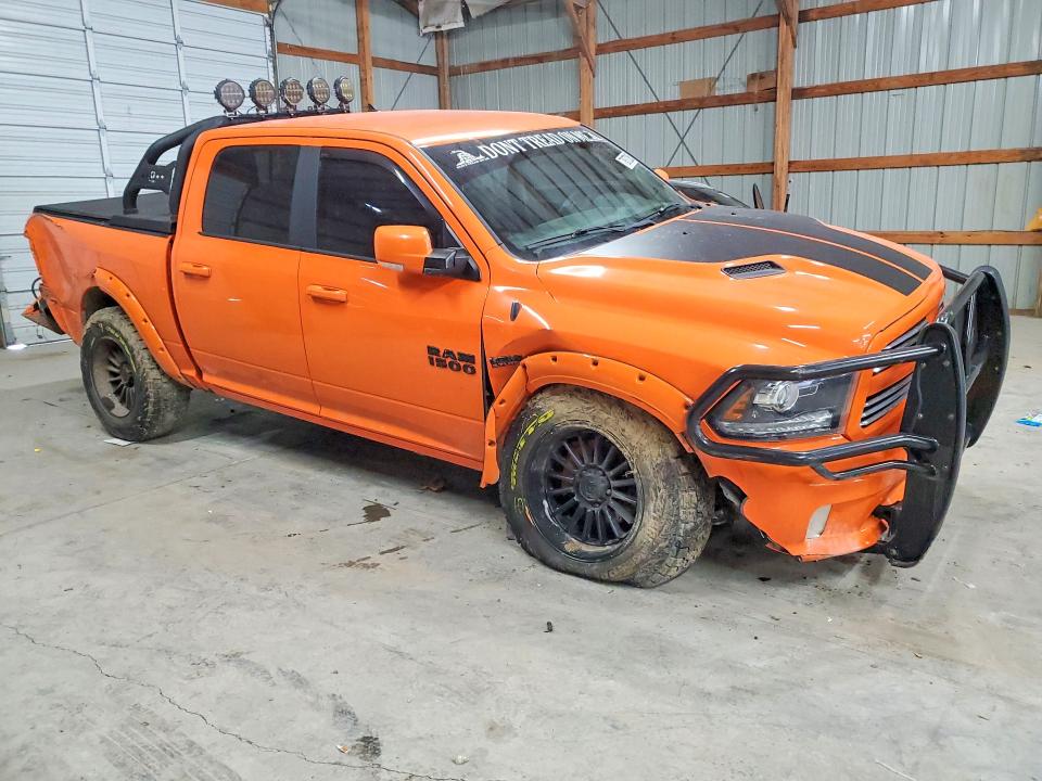 78372085 :رقم المزاد ، 1C6RR7MT6HS562521 vin ، 2017 Ram 1500 مزاد بيع