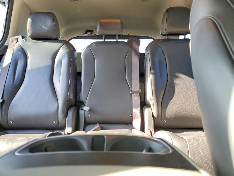 2025 Kia Carnival მანქანა იყიდება აუქციონზე, vin: KNDNC5KA4S6037973, აუქციონის ნომერი: 76212845