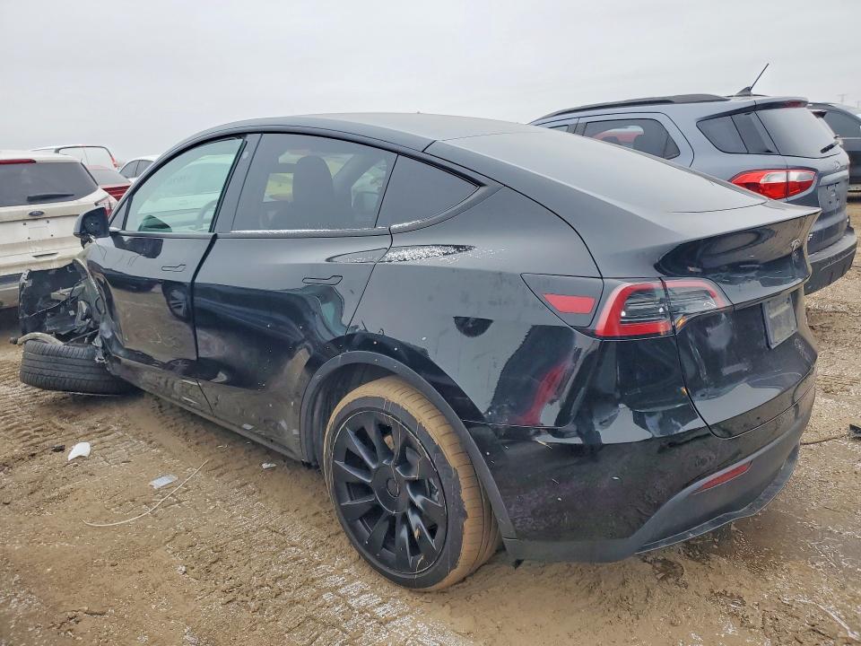 76167915 :رقم المزاد ، 7SAYGAEE8PF632350 vin ، 2023 Tesla Model Y مزاد بيع