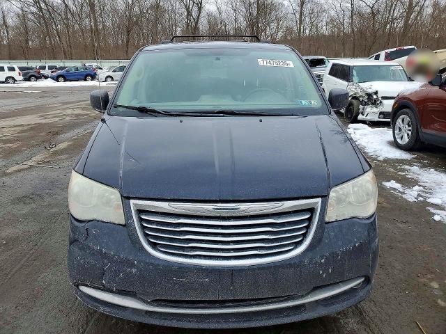 77475235 :رقم المزاد ، 2A4RR5DG3BR633354 vin ، 2011 Chrysler Town & Country مزاد بيع